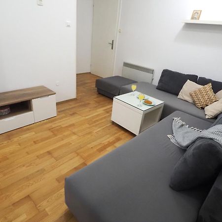 Apartment With Garden In 巴尔巴里加 外观 照片